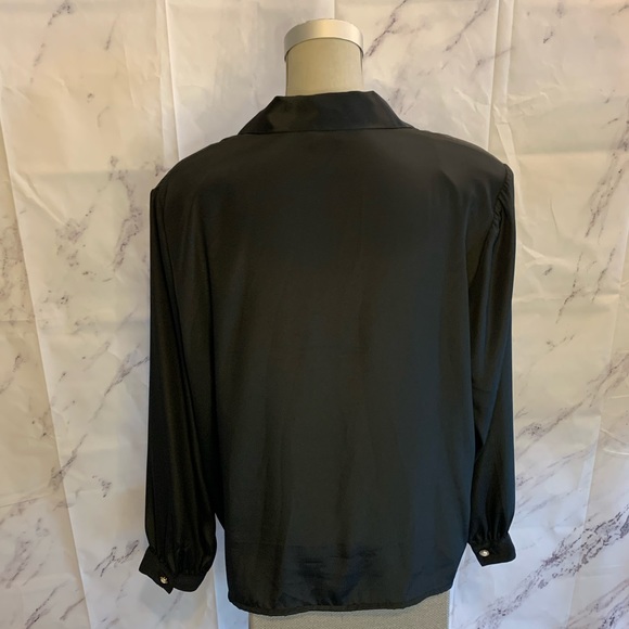 Vintage | Black Pearl Detailed Button-Down Blouse - Picture 8 of 12